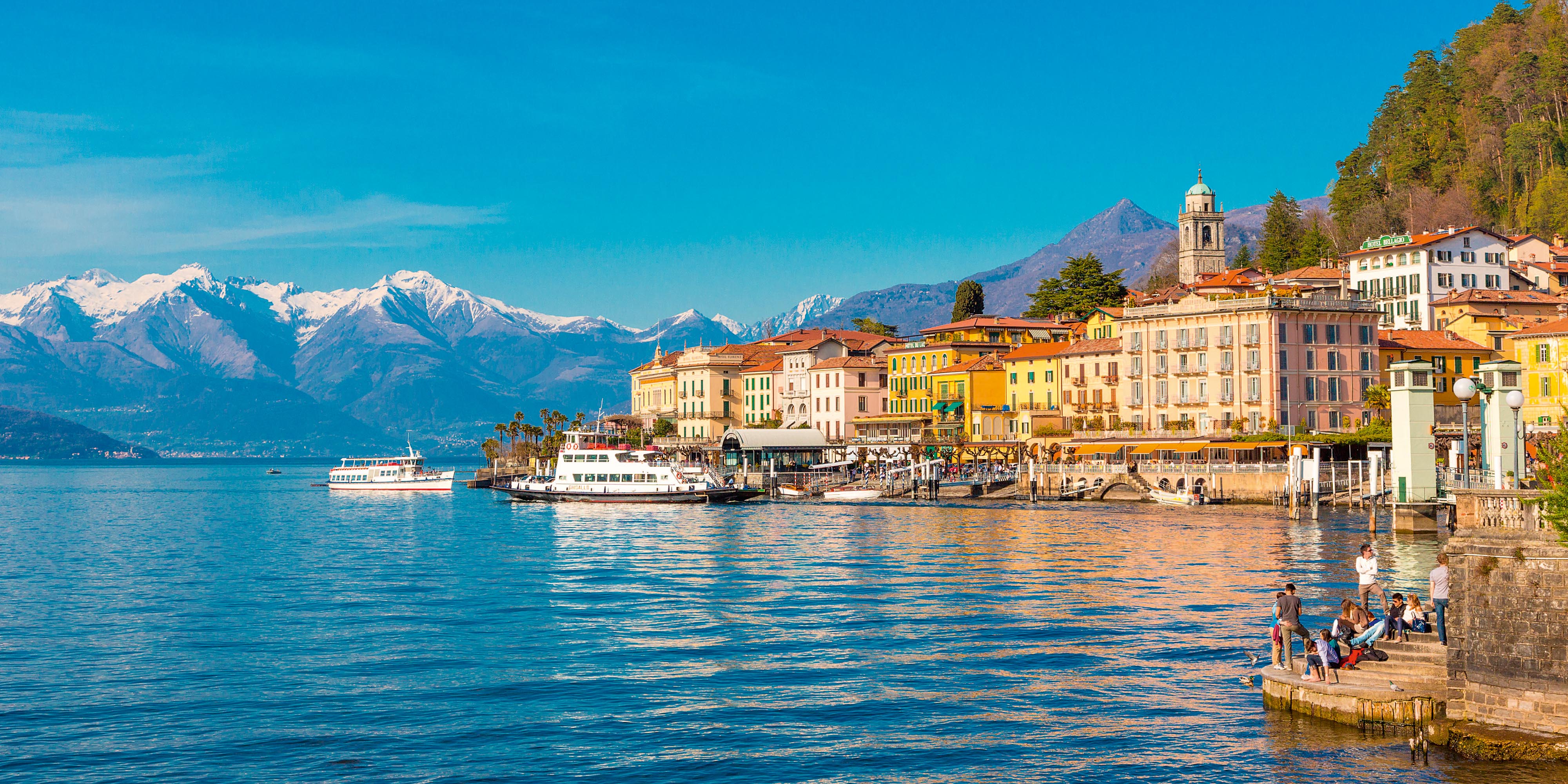 Italienische Stadt Am Lago Maggiore